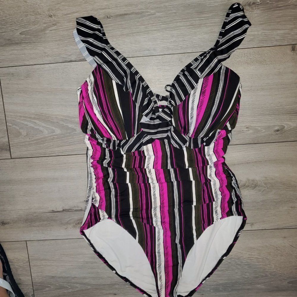 Anne Cole Size 14 Mult color One Piece Swimsuit - Picture 4 of 7